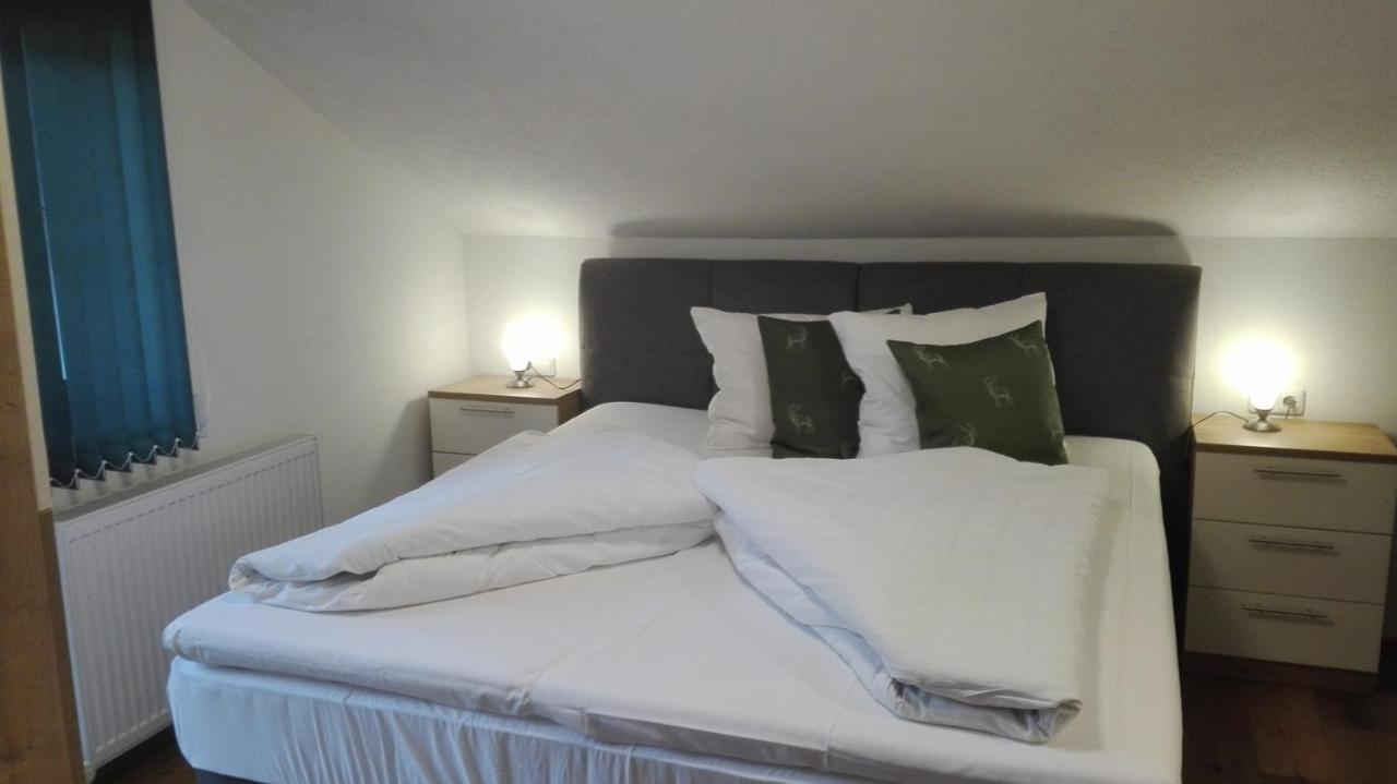 Gaestehaus Hosp Reuthe Buitenkant foto